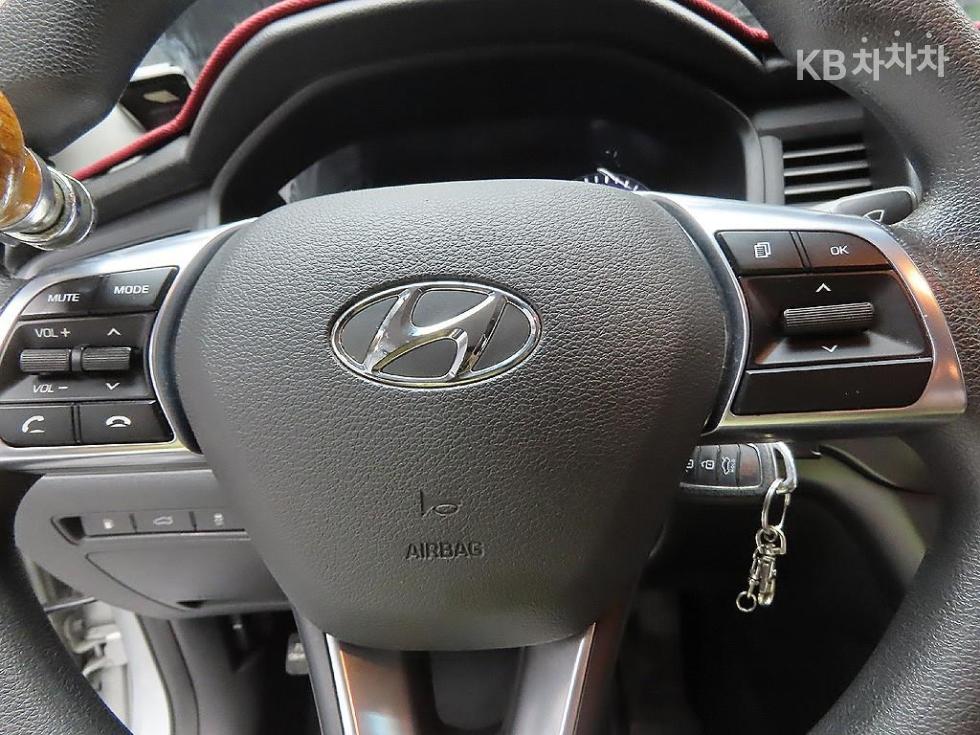 Hyundai Sonata — miniaturë 18