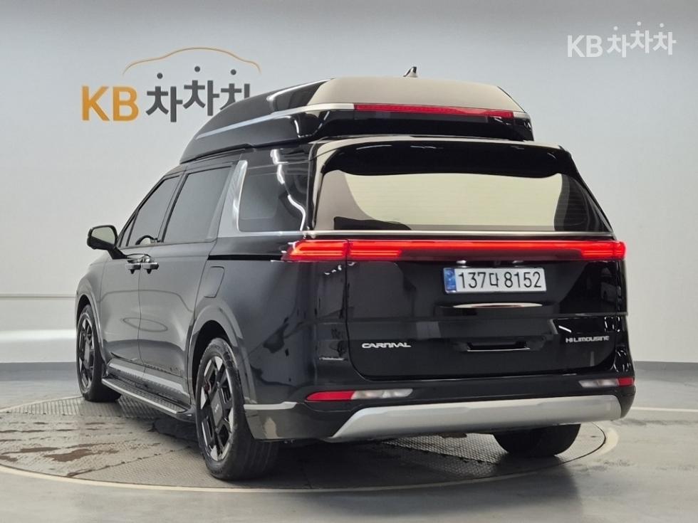 Kia Carnival — miniaturë 2
