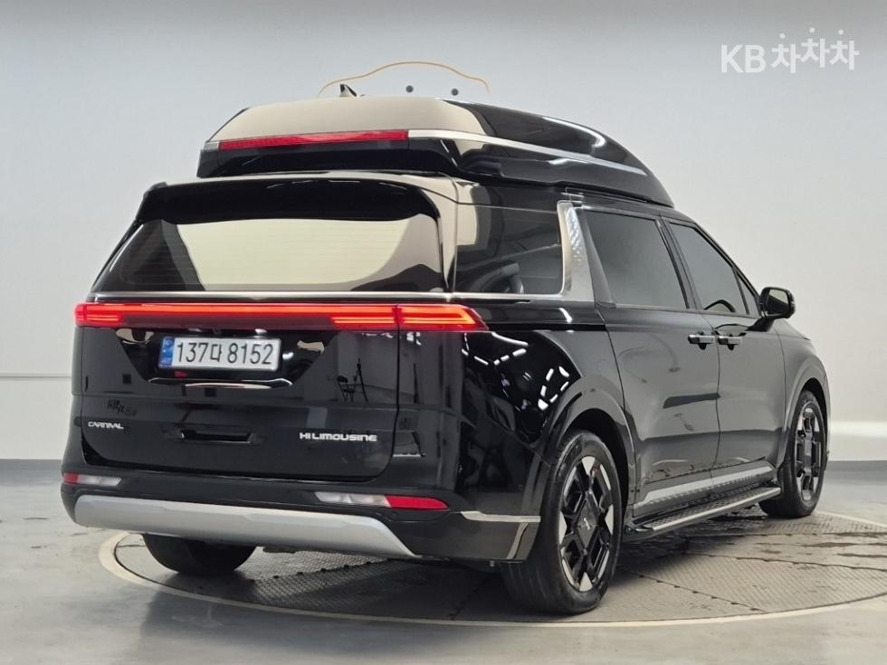 Kia Carnival — miniaturë 3