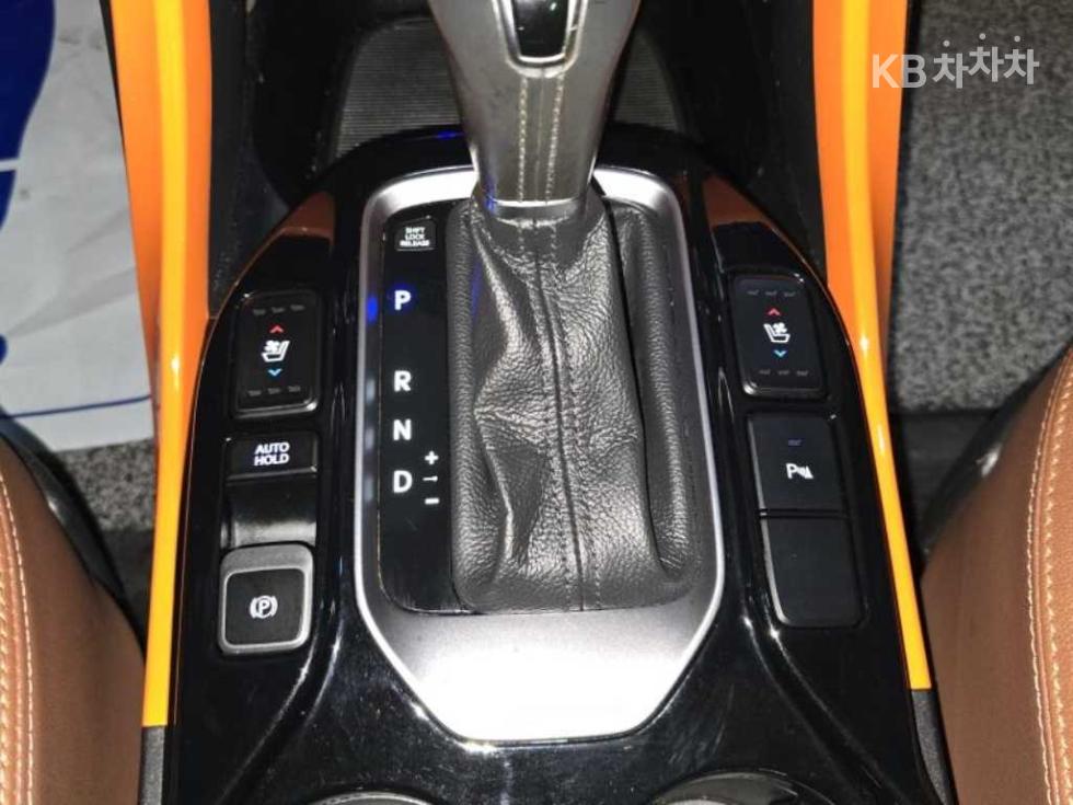 Hyundai Santa Fe — miniaturë 15