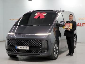 Hyundai Staria 2.2 라운지 7 AWD 인스퍼레이션 — foto 1