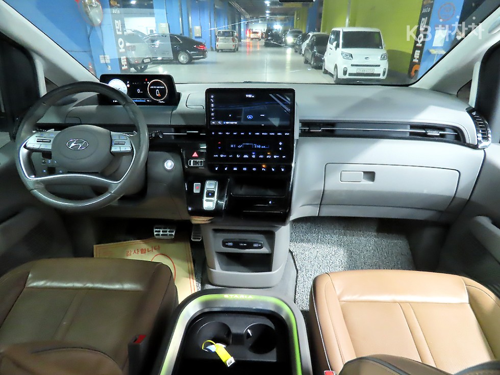 Hyundai Staria — miniaturë 5