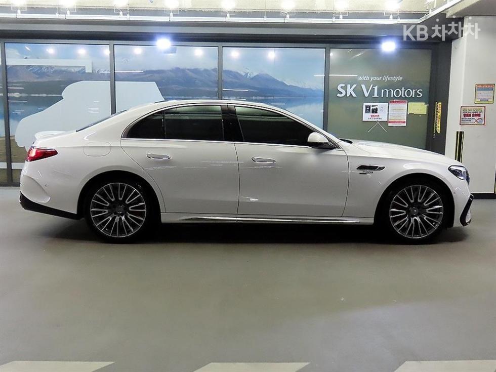 Mercedes-Benz E-klasse — miniaturë 3
