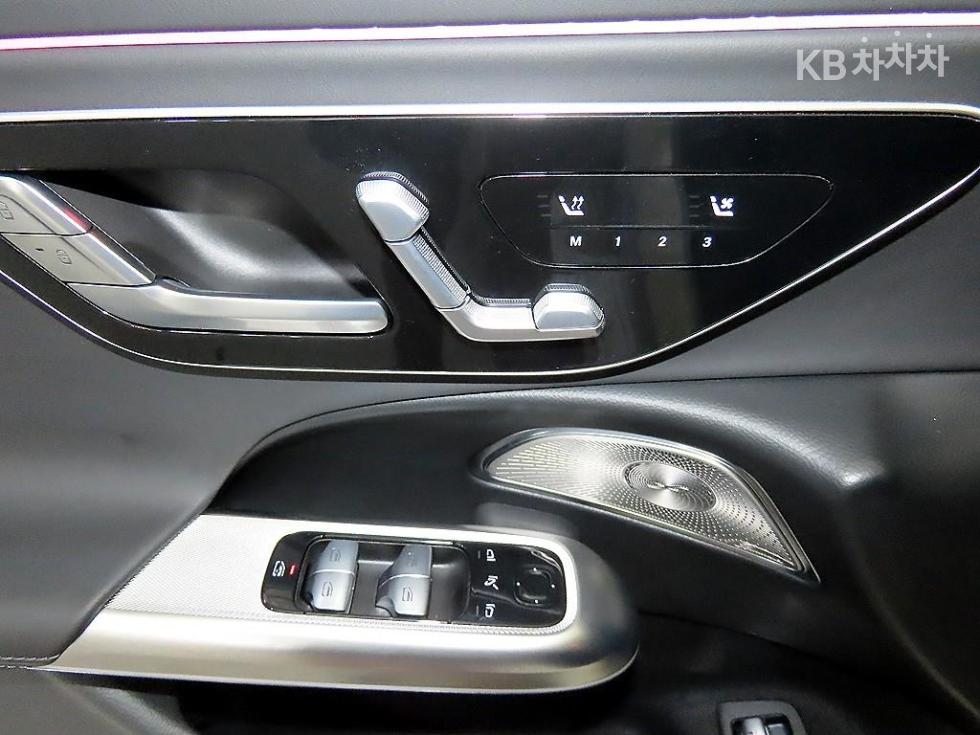 Mercedes-Benz E-klasse — miniaturë 13