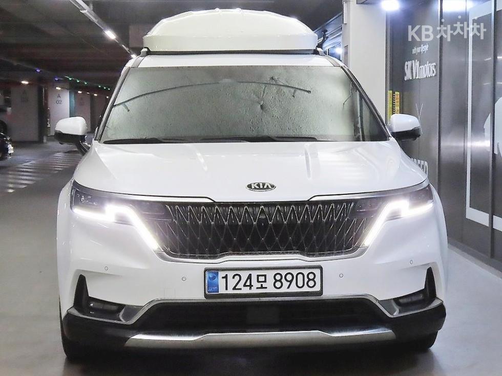 Kia Carnival — miniaturë 2