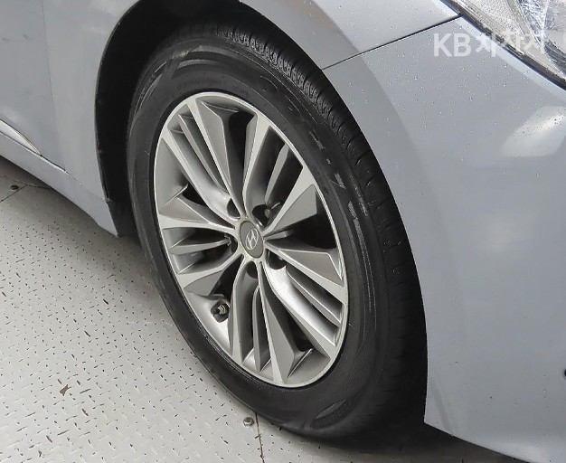 Hyundai Grandeur — miniaturë 15