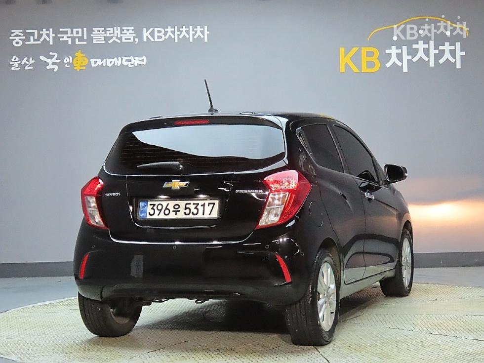 GM Korea Chevrolet Spark BASE MODEL — фото 2