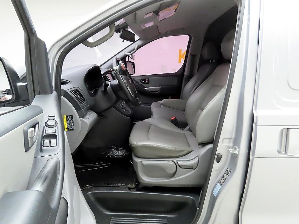 Hyundai Starex — miniaturë 13