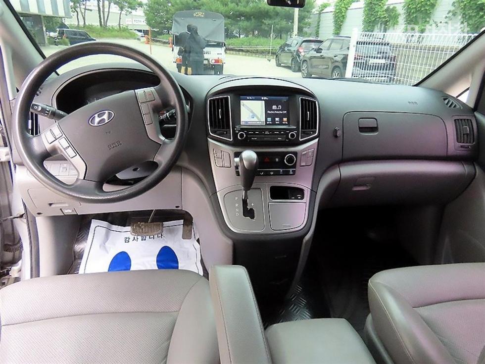 Hyundai Starex — miniaturë 7