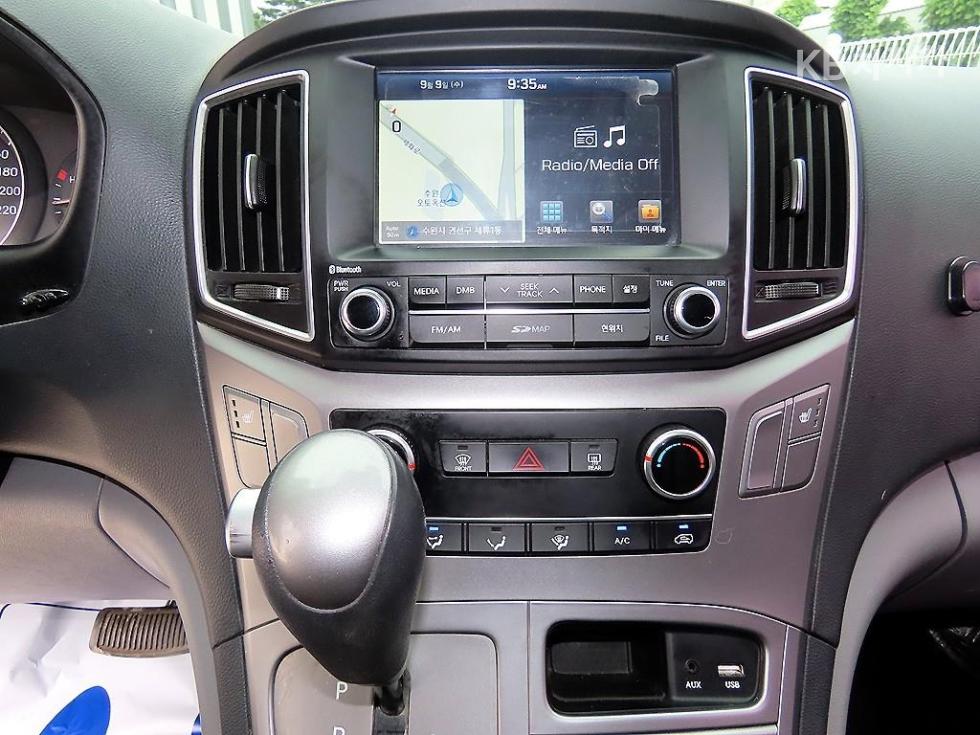 Hyundai Starex — miniaturë 13