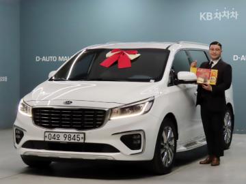Kia Carnival 7인승 2.2 디젤 리무진 프레지던트 — foto 1