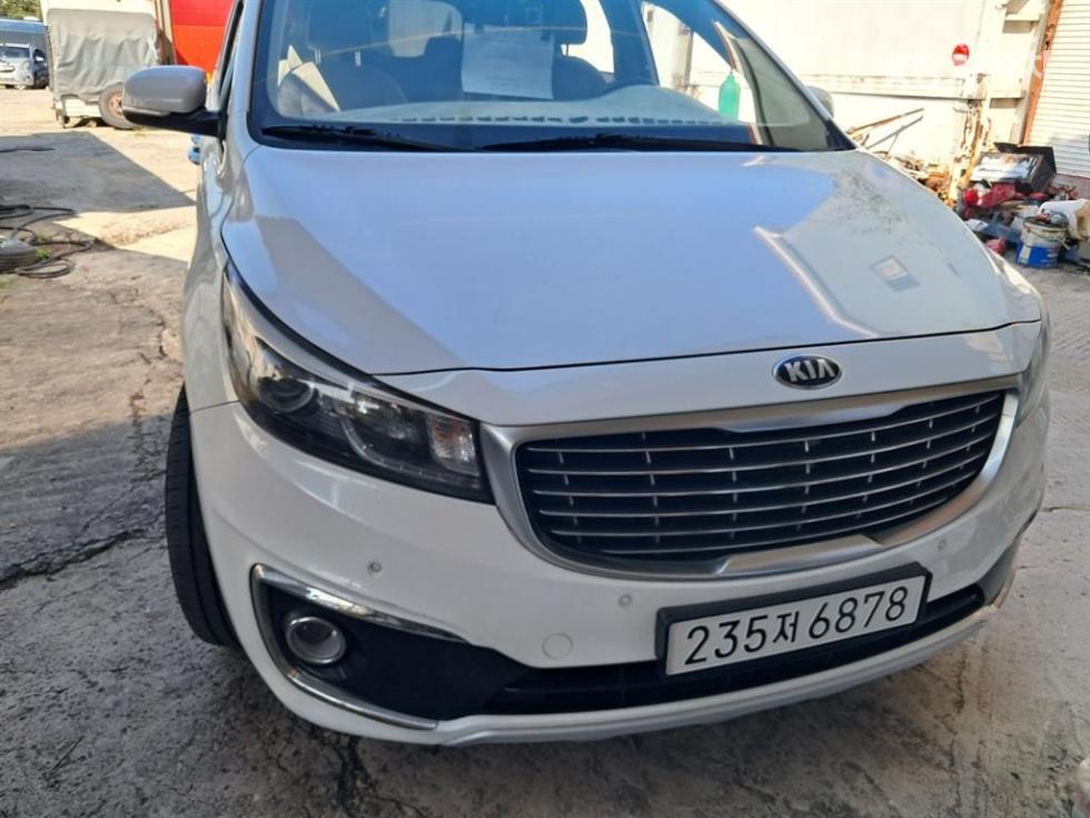 Kia Carnival 9인승 2.2 디젤 프레스티지 — foto 1