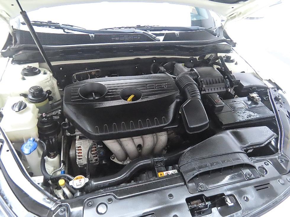 Kia K5 — miniaturë 7