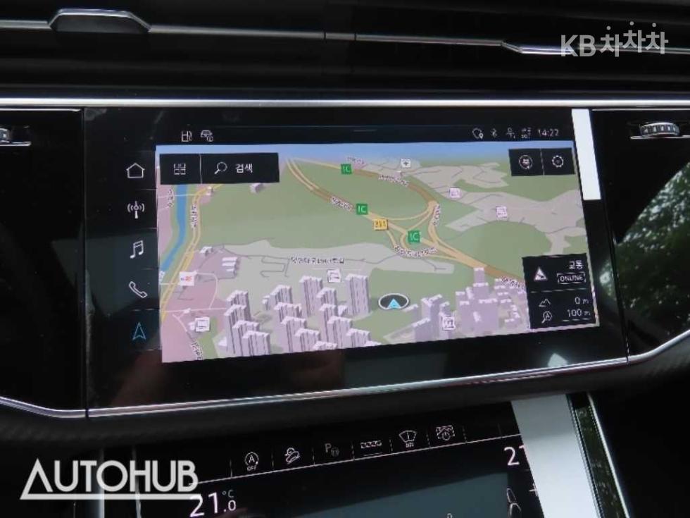 Audi SQ7 — miniaturë 9