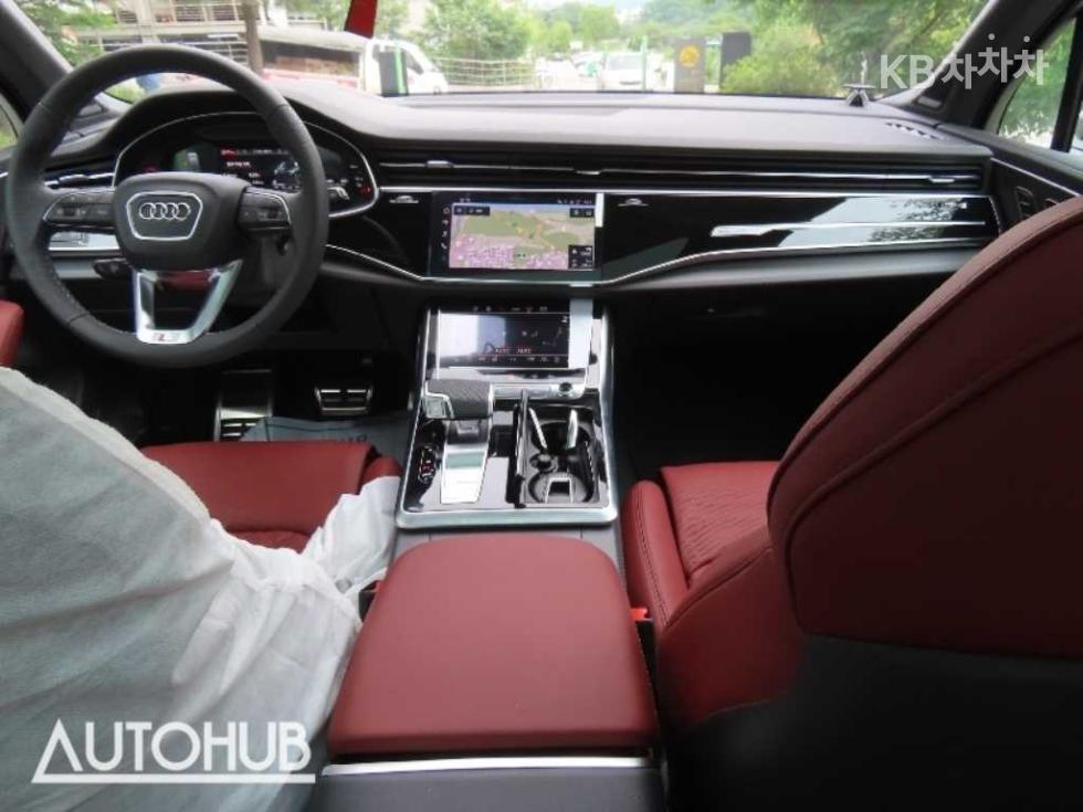 Audi SQ7 — miniaturë 16