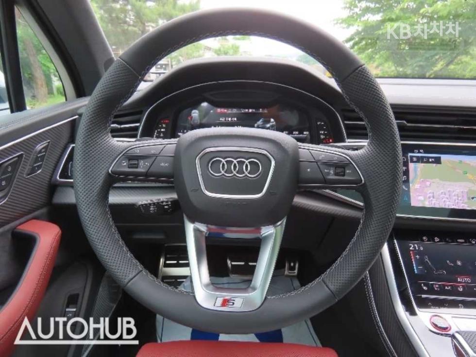 Audi SQ7 — miniaturë 17