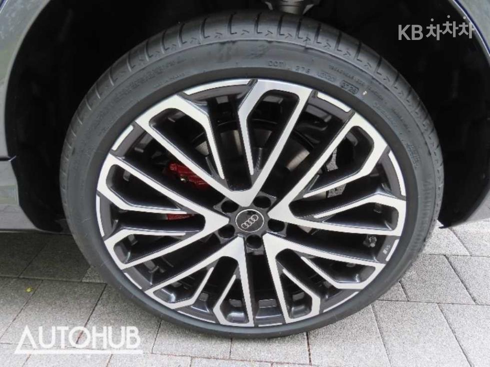 Audi SQ7 — miniaturë 18