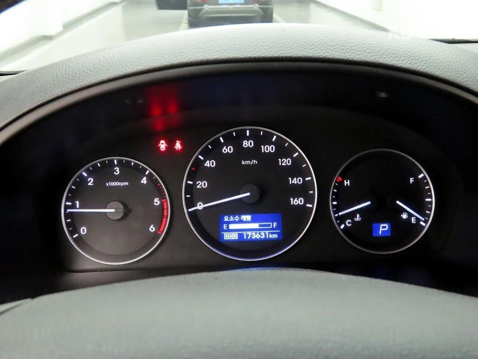 Hyundai Starex — miniaturë 21
