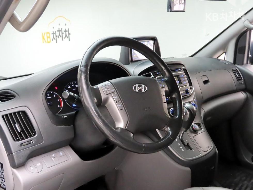 Hyundai Starex — miniaturë 7