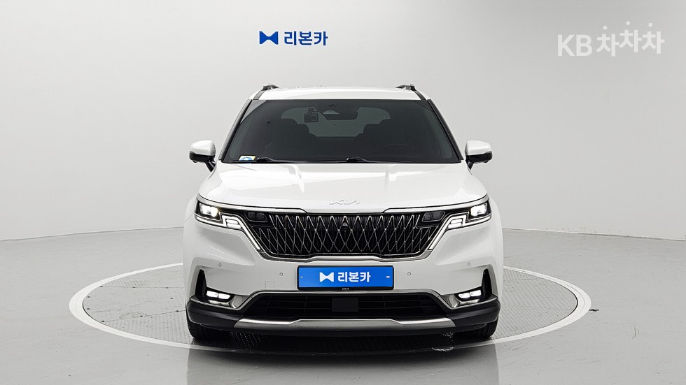 Kia Carnival — miniaturë 2