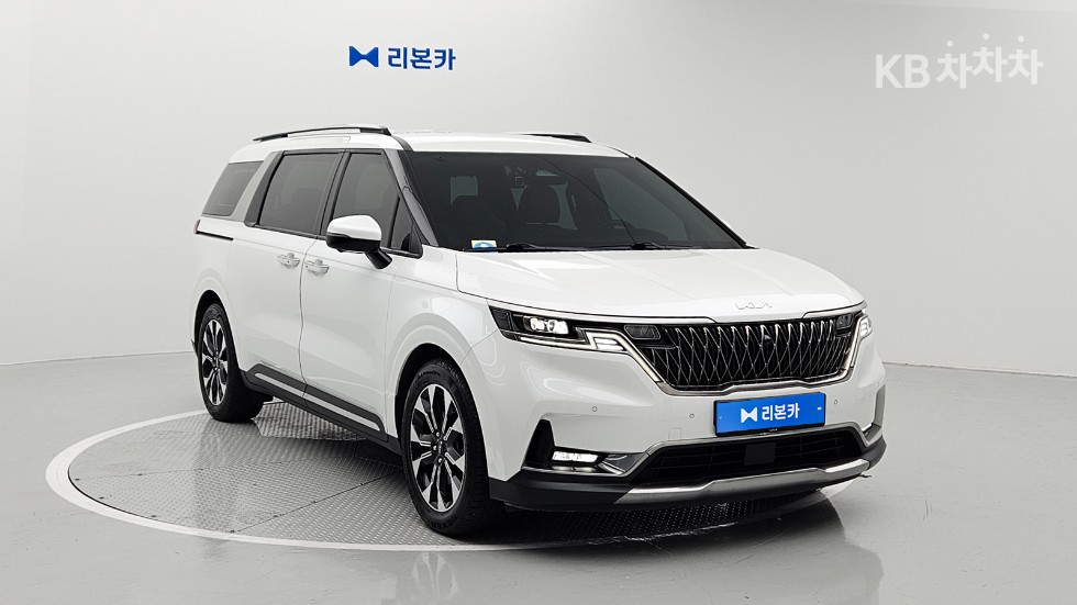 Kia Carnival — miniaturë 3