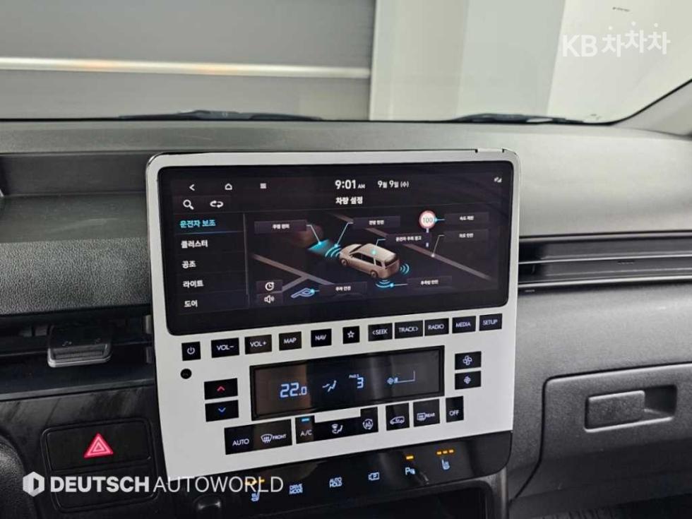 Hyundai Staria — miniaturë 17