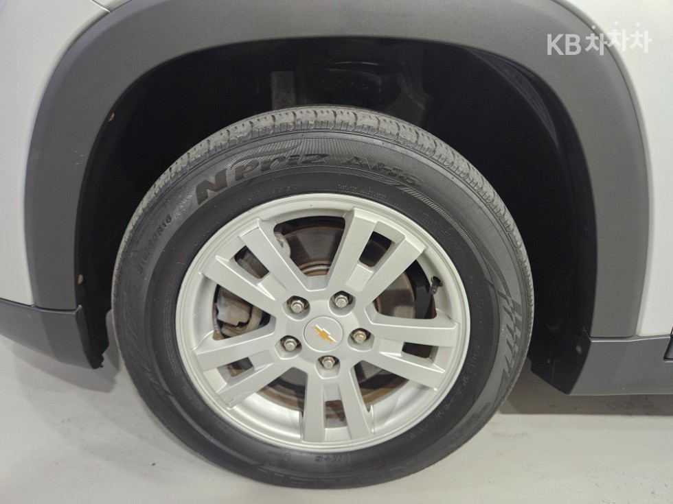 Chevrolet Orlando — miniaturë 7