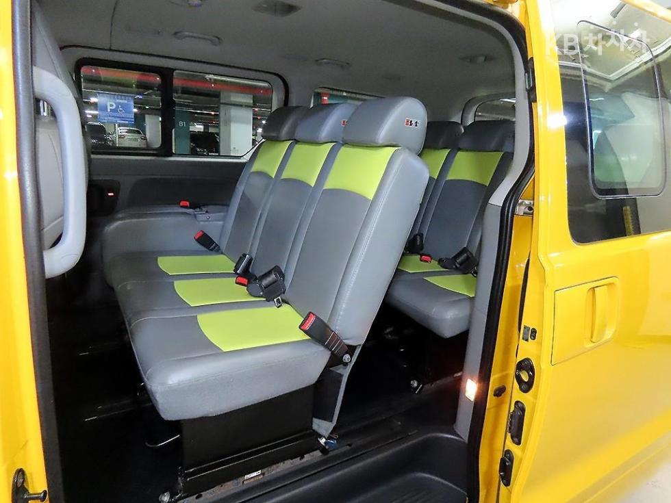 Hyundai Starex — miniaturë 7