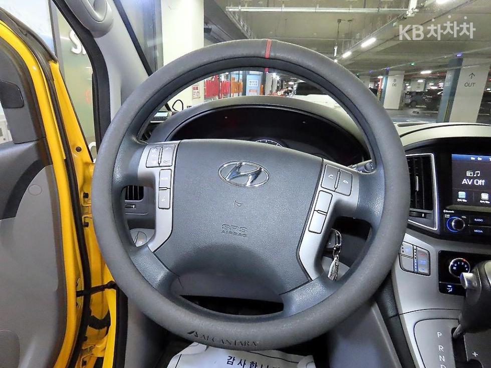 Hyundai Starex — miniaturë 8