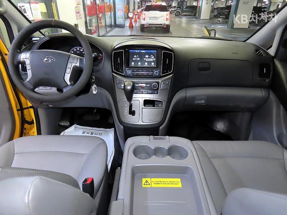 Hyundai Starex — miniaturë 10