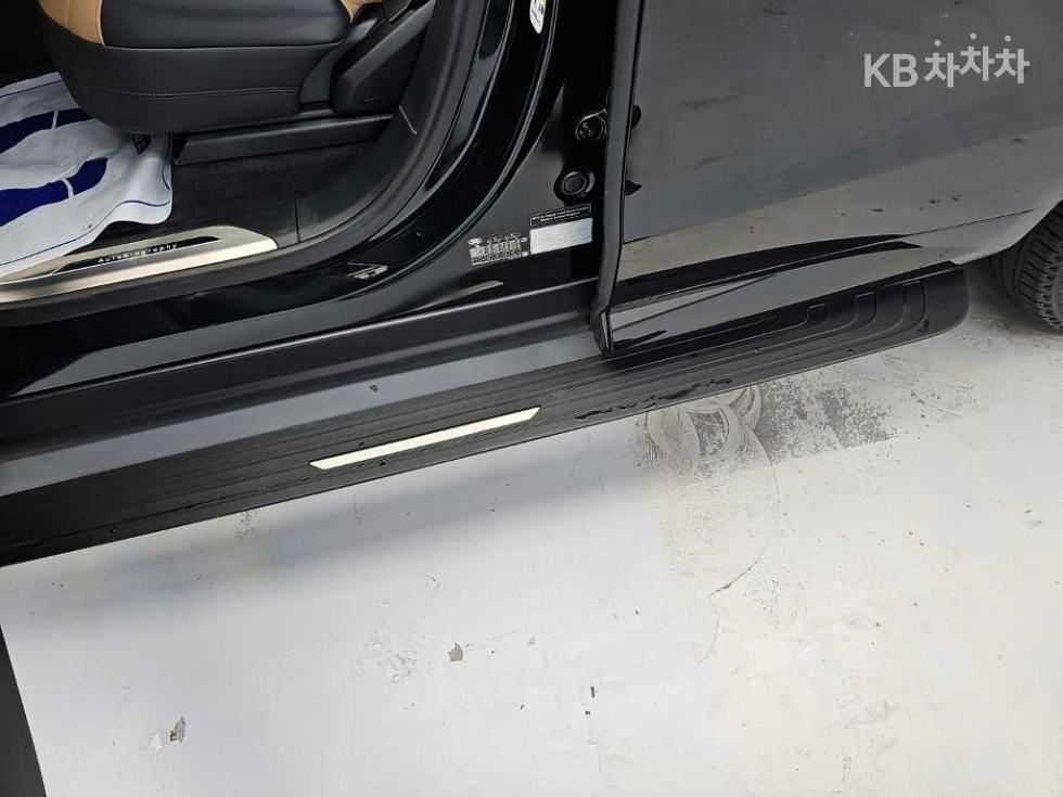 Land Rover Range Rover Sport — miniaturë 13