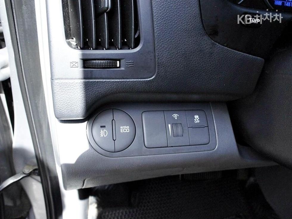 Hyundai Starex — miniaturë 14