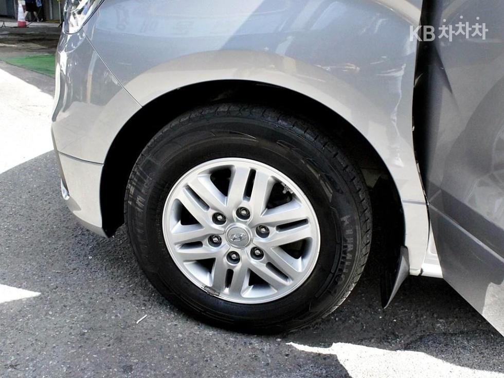 Hyundai Starex — miniaturë 20