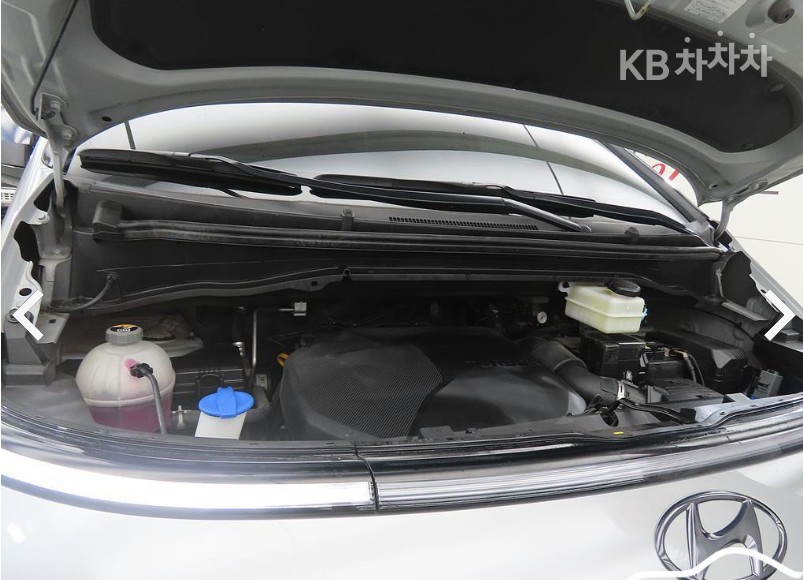 Hyundai Staria — miniaturë 19