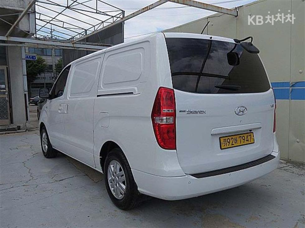 Hyundai Starex — miniaturë 4