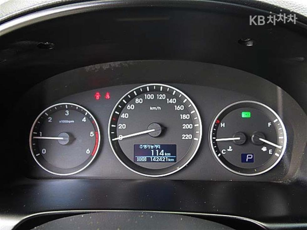 Hyundai Starex — miniaturë 8