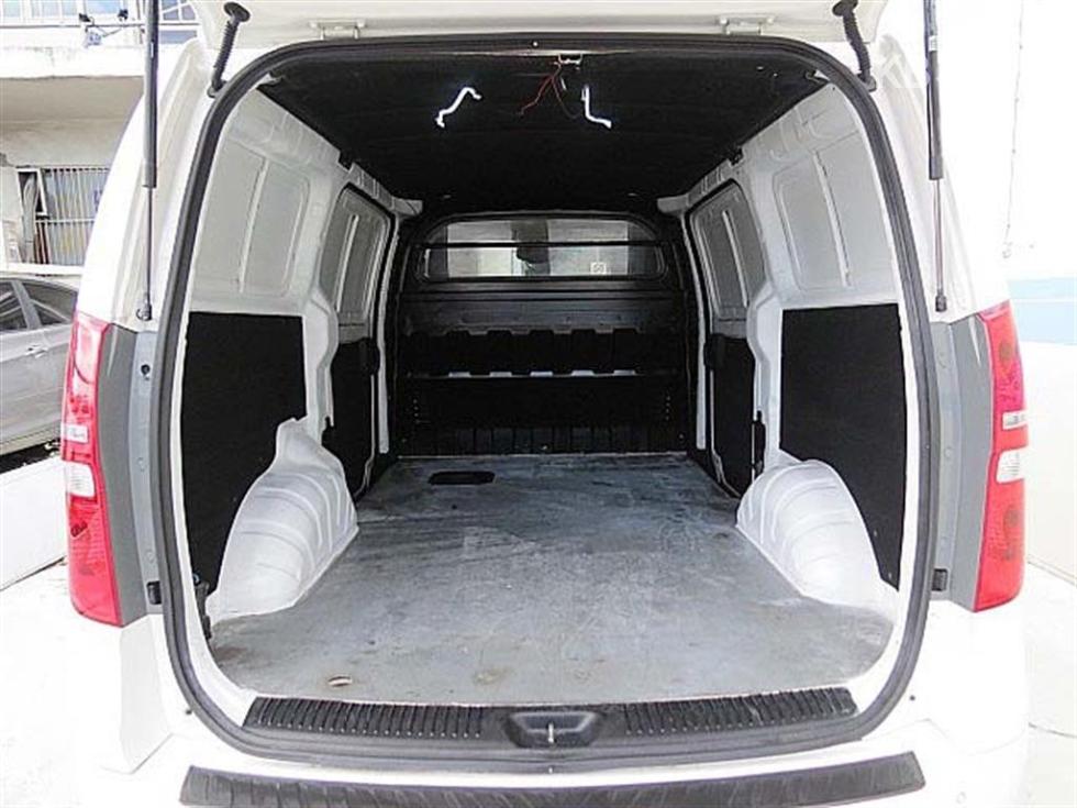 Hyundai Starex — miniaturë 16