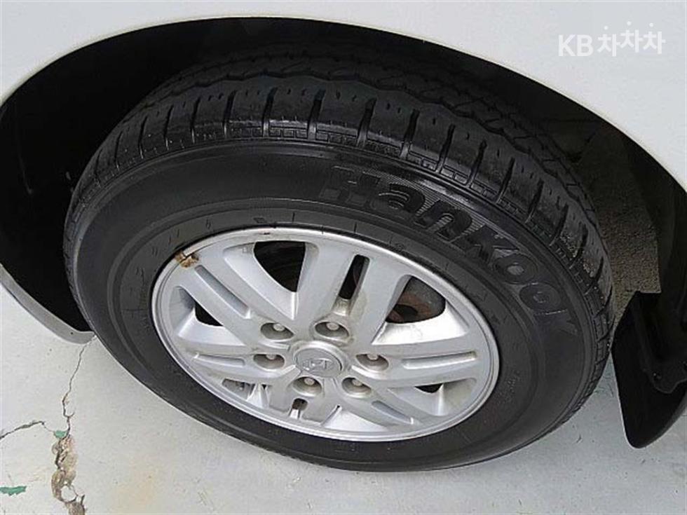 Hyundai Starex — miniaturë 17