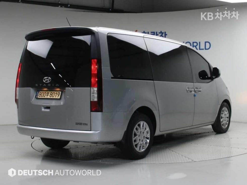 Hyundai Staria — miniaturë 2