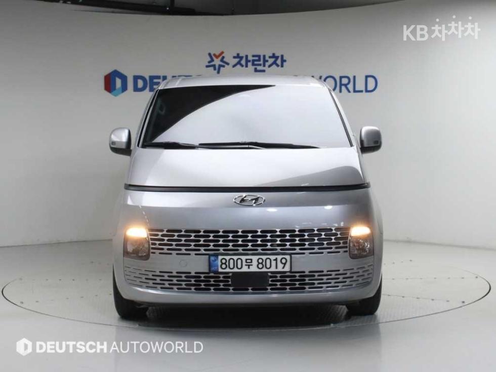 Hyundai Staria — miniaturë 3