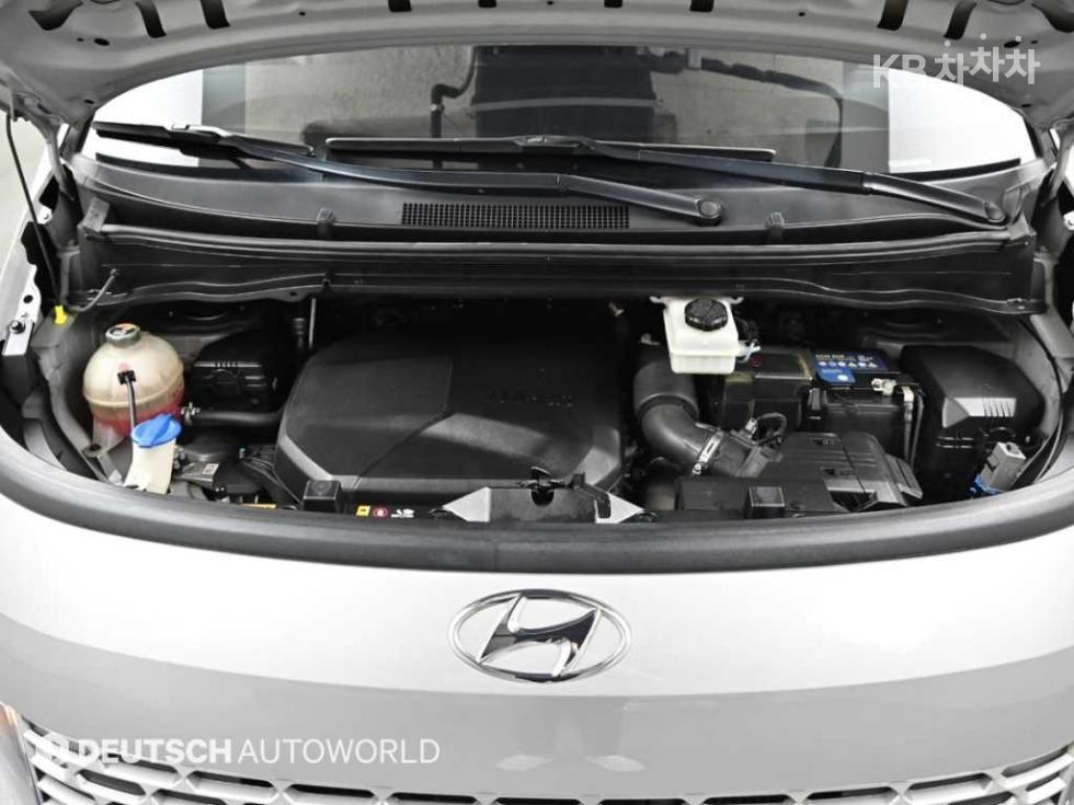 Hyundai Staria — miniaturë 6
