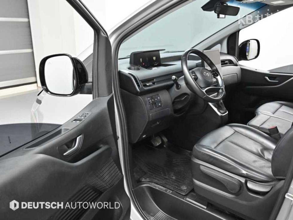 Hyundai Staria — miniaturë 11