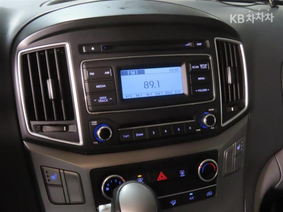 Hyundai Starex — miniaturë 7