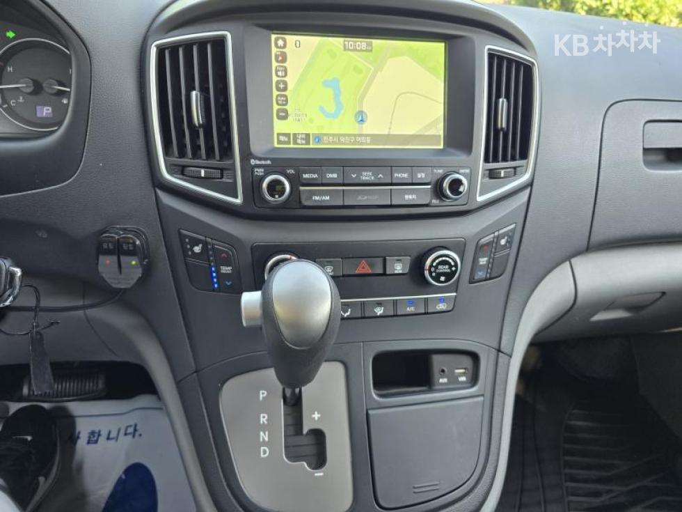 Hyundai Starex — miniaturë 15