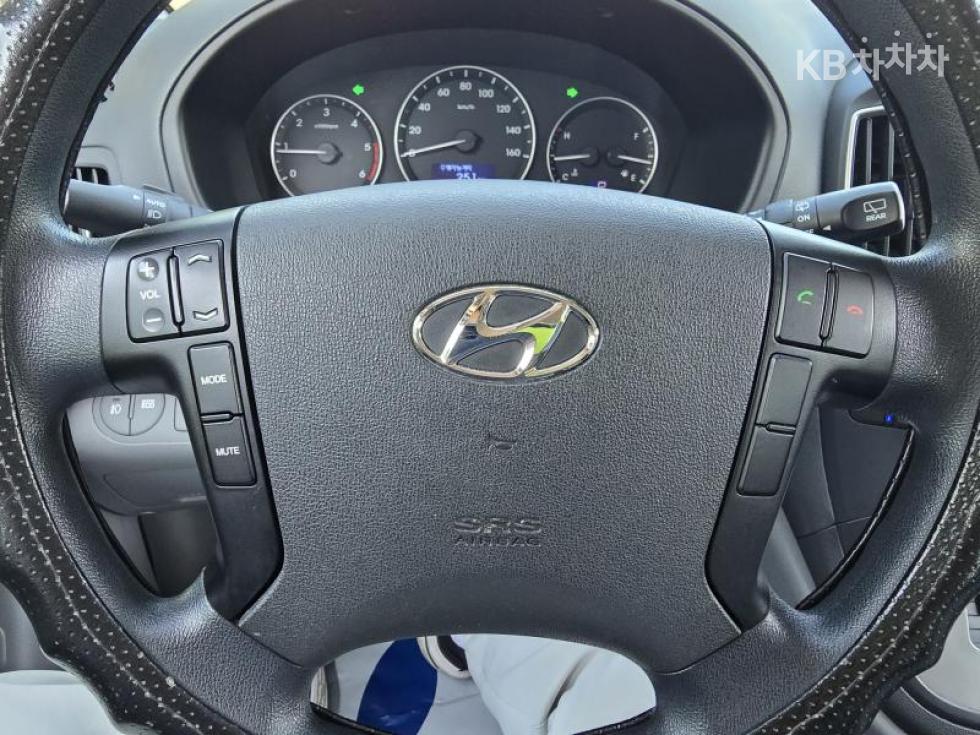 Hyundai Starex — miniaturë 17