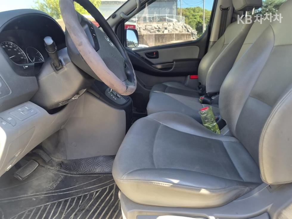 Hyundai Starex — miniaturë 7