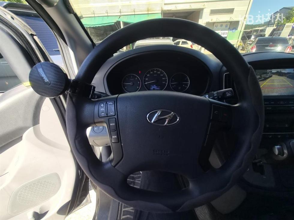 Hyundai Starex — miniaturë 11