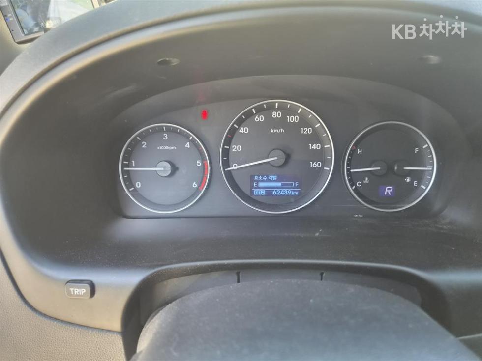 Hyundai Starex — miniaturë 12