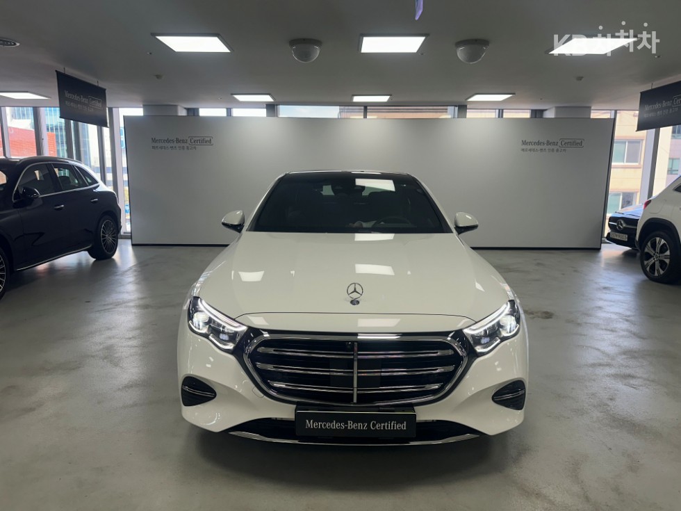 مرسيدس E-Class