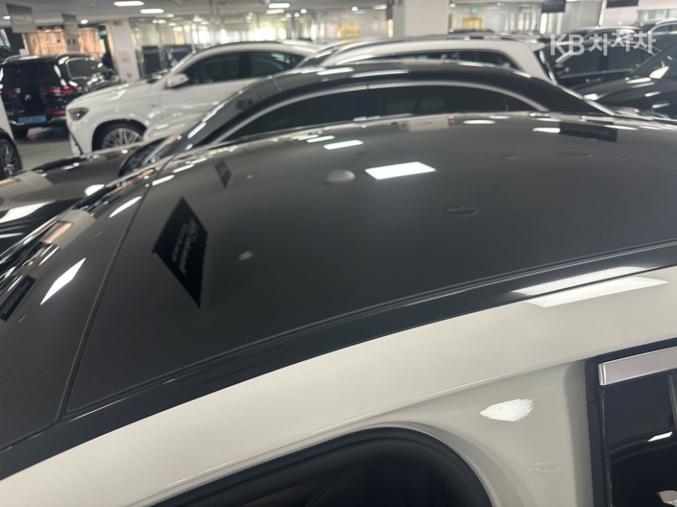 Mercedes-Benz E-klasse — miniaturë 9